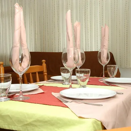 Aparthotel Orientt Side